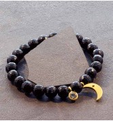 Satya Crescent Moon Oxyx Bracelet